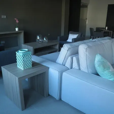 Santa Clara Apartment *